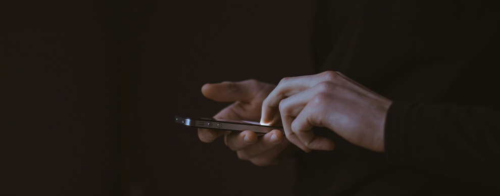 Influencer Culture and the Performance of Happiness