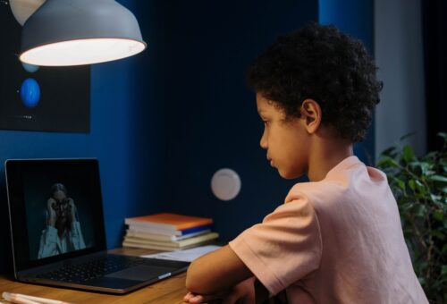 Can Artificial Intelligence Expand Access to Academic Support?